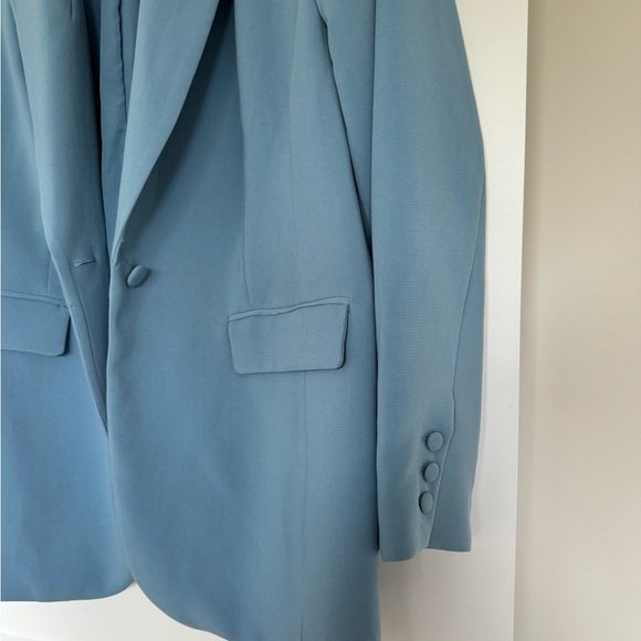 VINCE CAMUTO - Picture 2 of 7